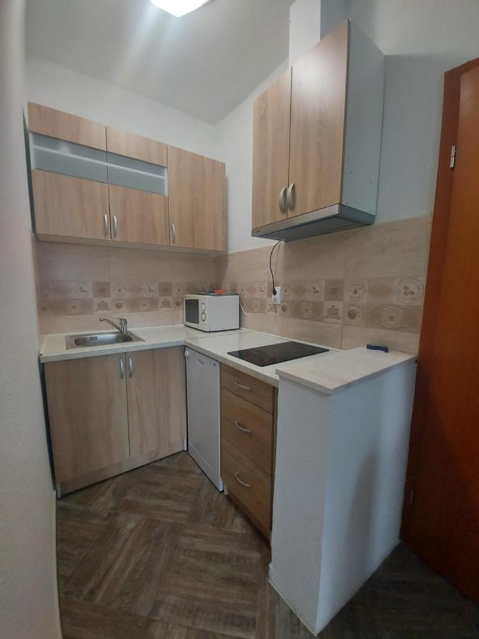 Dk Apartments Krasici Teodo Esterno foto
